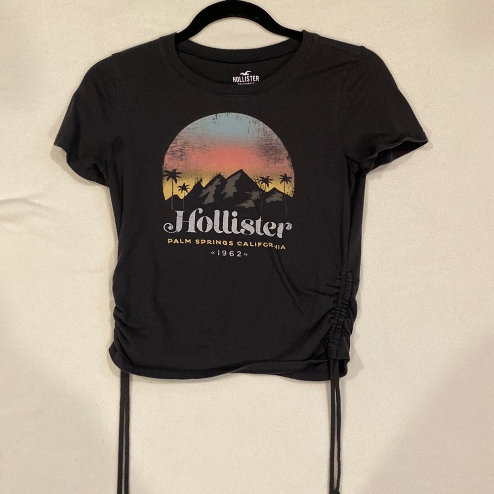 Hollister fitted crop top